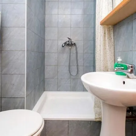Apartment Klis - Three-bedroom With Terrace Mlini