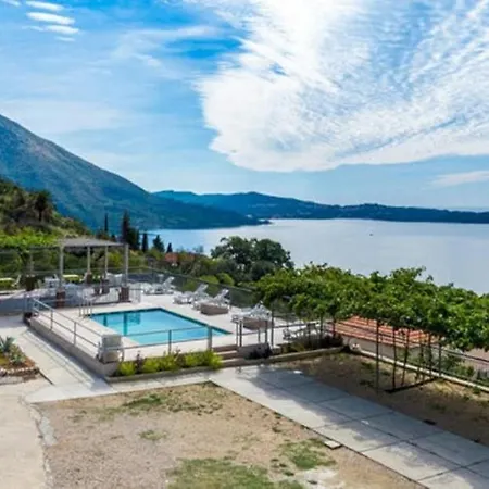 Apartamento Klis - Three-bedroom With Terrace *